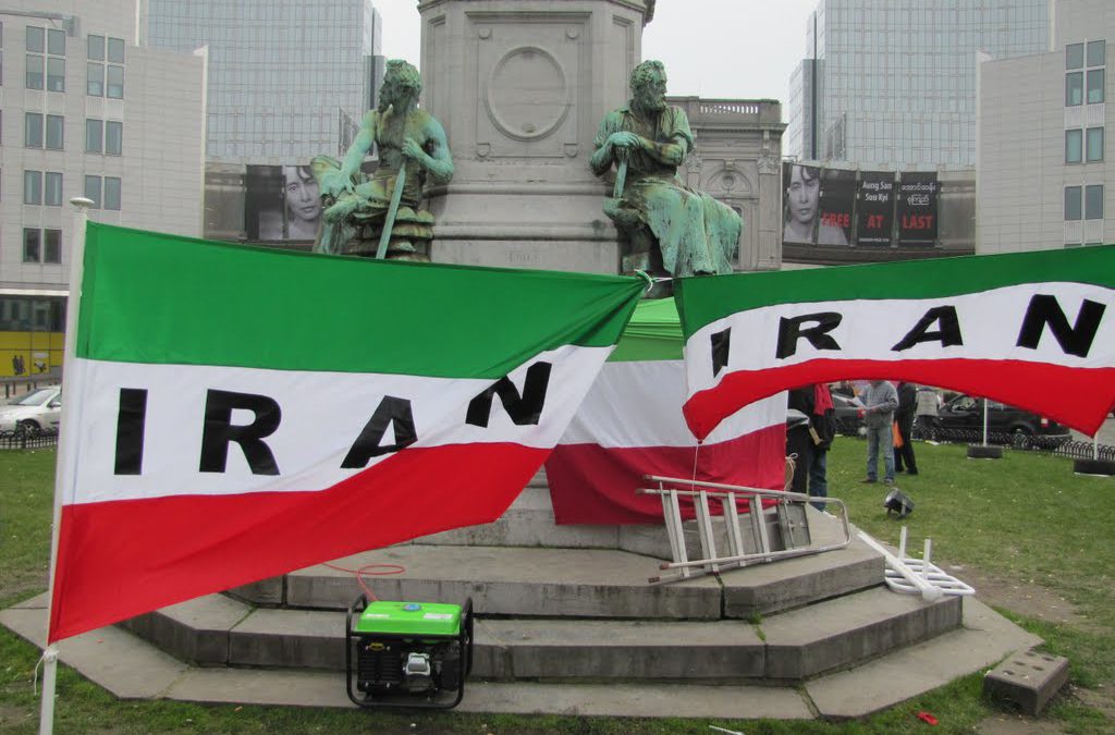 Iranian Diaspora Worries About War, Sanctions and Human Rights